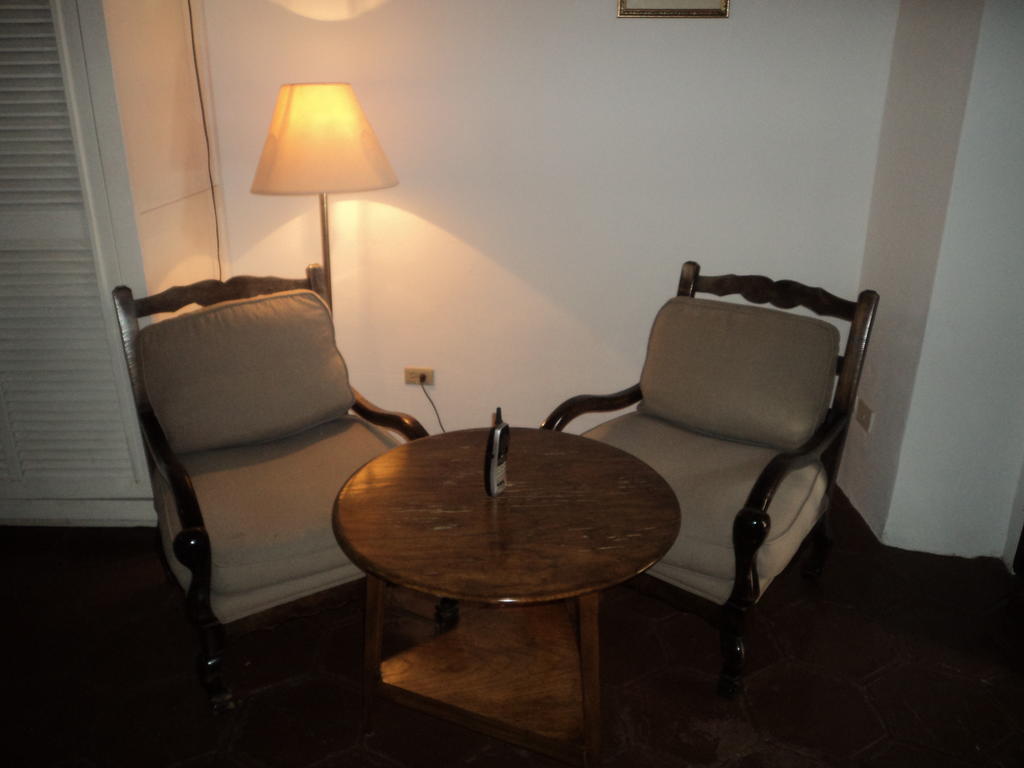 Luz Del Sol Bed & Breakfast Álamos Oda fotoğraf