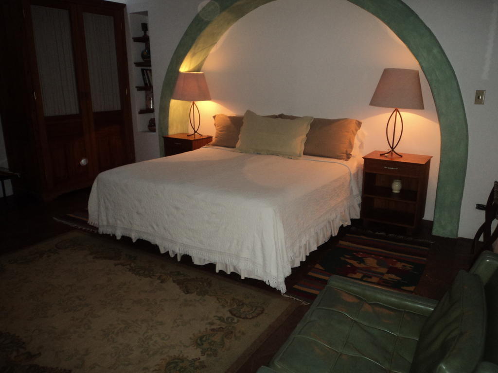 Luz Del Sol Bed & Breakfast Álamos Oda fotoğraf